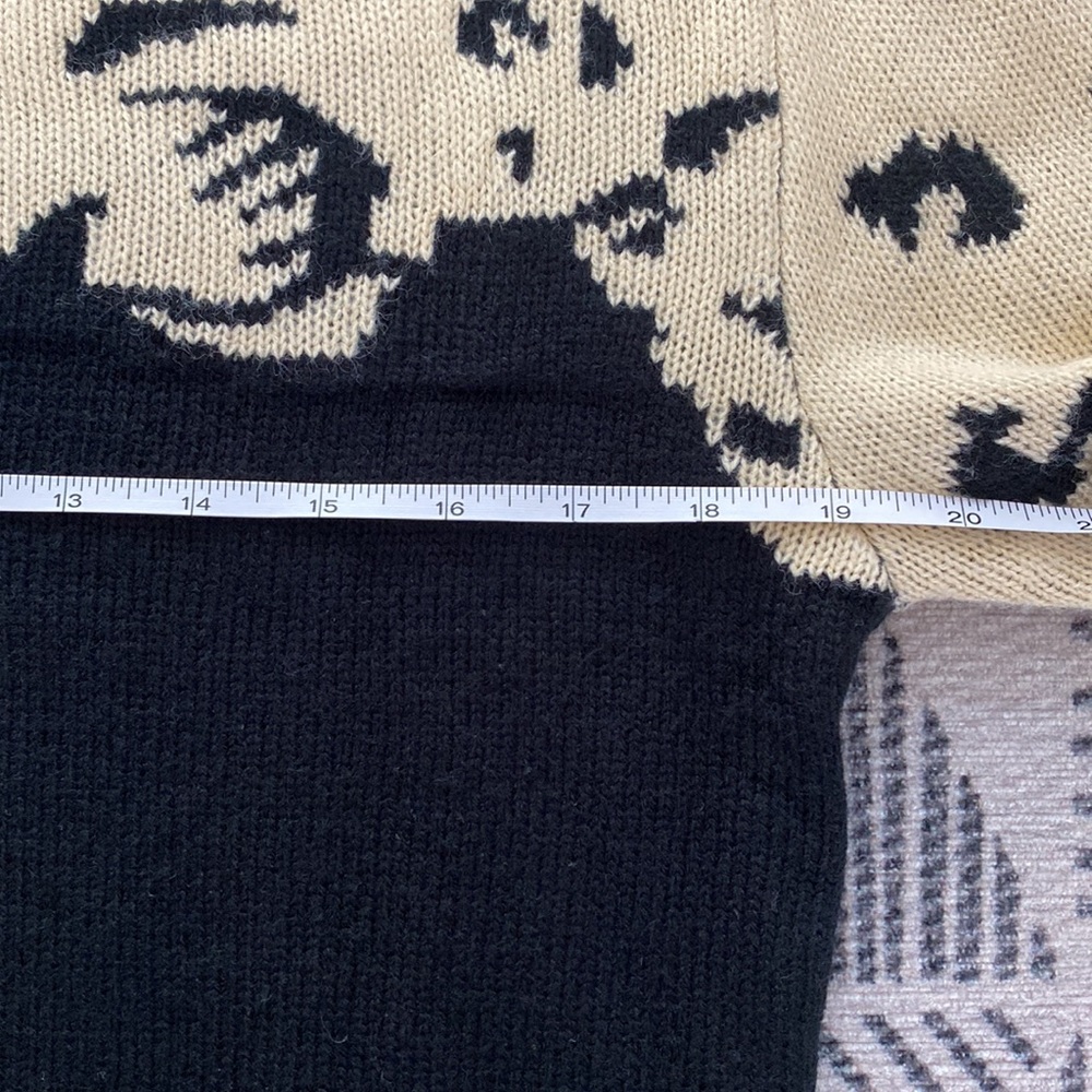 Beautiful Leopard Sweater - Picture 9 of 10